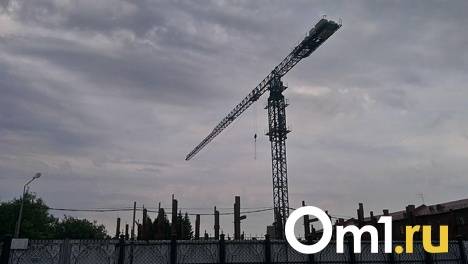 В Омске планируют достроить долевую многоэтажку на улице 70 лет Октября