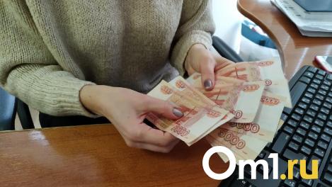 Омичам, переболевшим COVID-19, обещают выплаты по 5 000 рублей. Это фейк