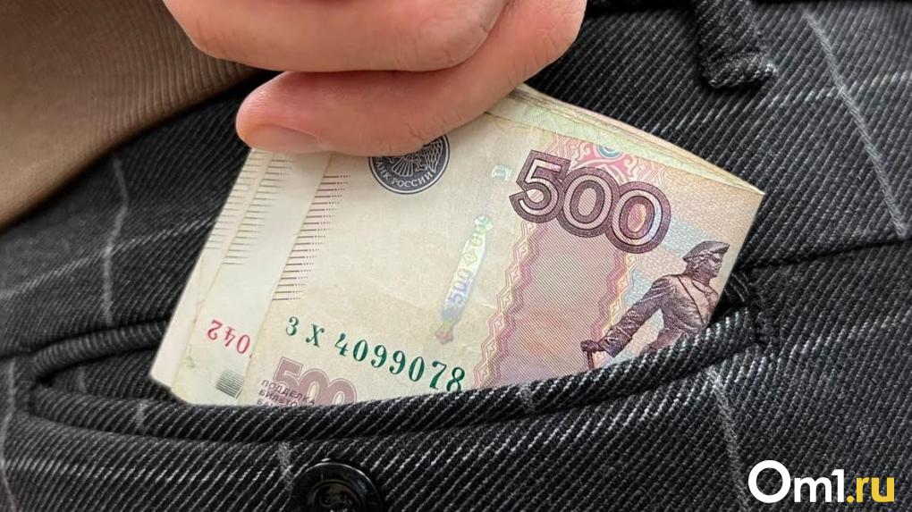 В Омске появились мошенники, требующие деньги у предпринимателей за неубранный снег
