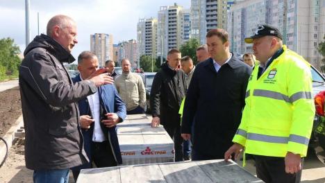 Хоценко оценил реконструкцию бульвара Архитекторов и поручил ускорить работы