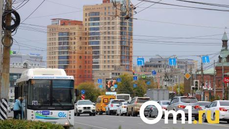 В Омске кондукторы могут зарабатывать больше 60 тысяч рублей