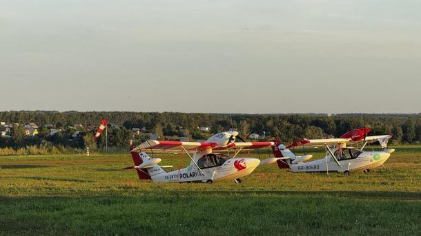 К Омску приближается самолёт-амфибия с «собакой-штурманом»