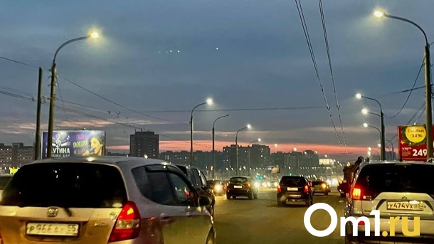 Омичи просят вернуть светофор у «Арены» на прежнее место