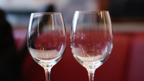 Омский инвестор Шкуренко открыл экспериментальную винотеку в Новосибирске