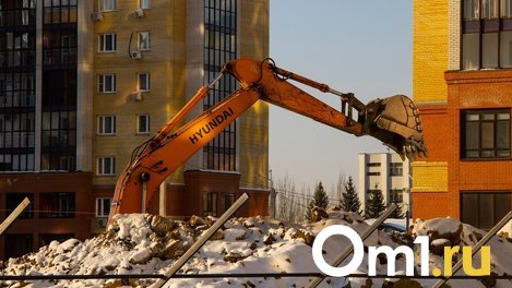 С подрядчика школы в Исилькуле взыскали 19 миллионов рублей за срыв сроков строительства