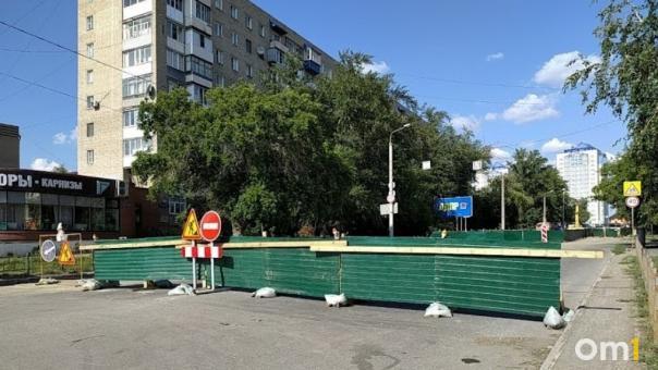 За сезон в Омске отремонтируют 241 тротуар и 161 проезд