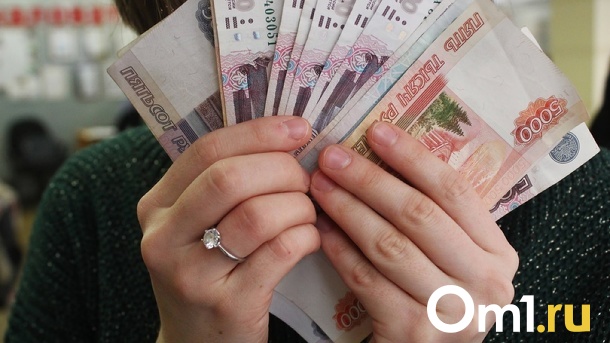 С 1 августа в России увеличат пенсии