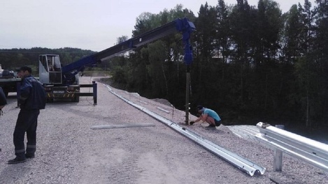Уникальный мост-долгострой через реку Ик открыли под Новосибирском