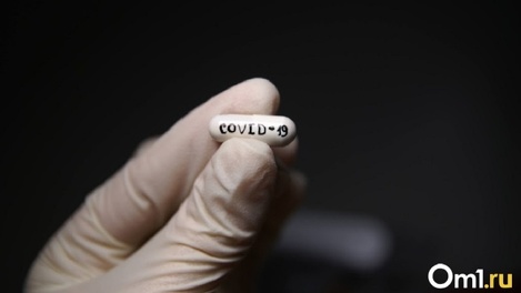 Излишняя потливость и проблемы с кишечником: симптомы новой волны COVID-19 назвали новосибирцам
