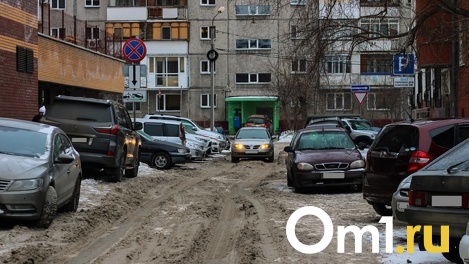 В Омске в день перекрытия Ленинградского моста взлетели цены на такси