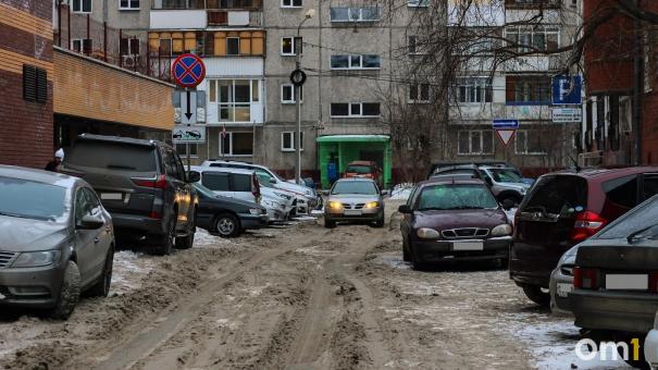 В Омске в день перекрытия Ленинградского моста взлетели цены на такси
