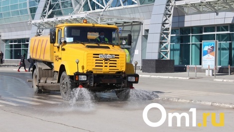 Новосибирские дороги вымоют шампунем против пыли к майским праздникам