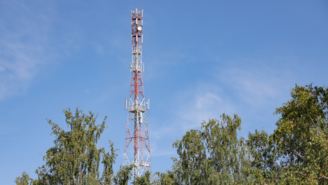 МегаФон в 1,5 раза увеличил скорость интернета в небольших поселках Омской области