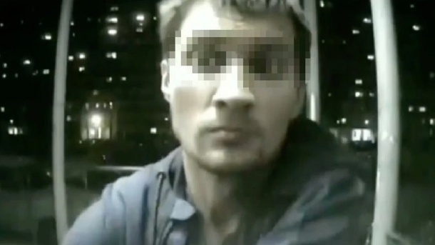 Бешеный взгляд и неадекватное поведение: мужчина с ножом напугал новосибирцев