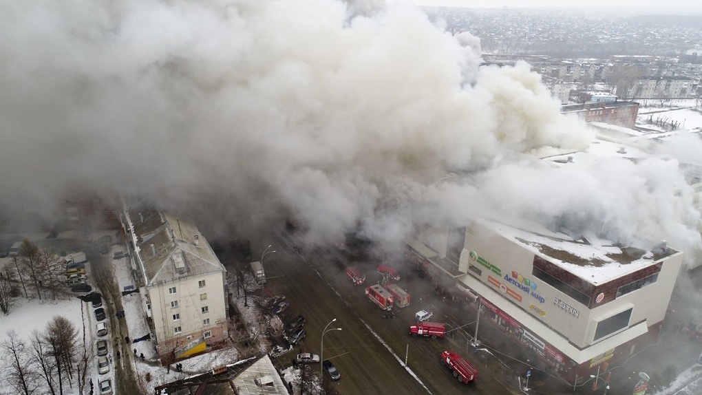 «Если бы не вышли, я там сдох бы»: обвиненный в халатности пожарный из Кемерово не признал вину
