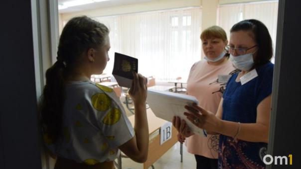 Половина новосибирских выпускников выбрали профильную математику, а обществознание бьёт все рекорды