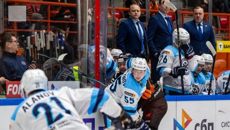 Новосибирская «Сибирь» разгромила «Амур» в Хабаровске