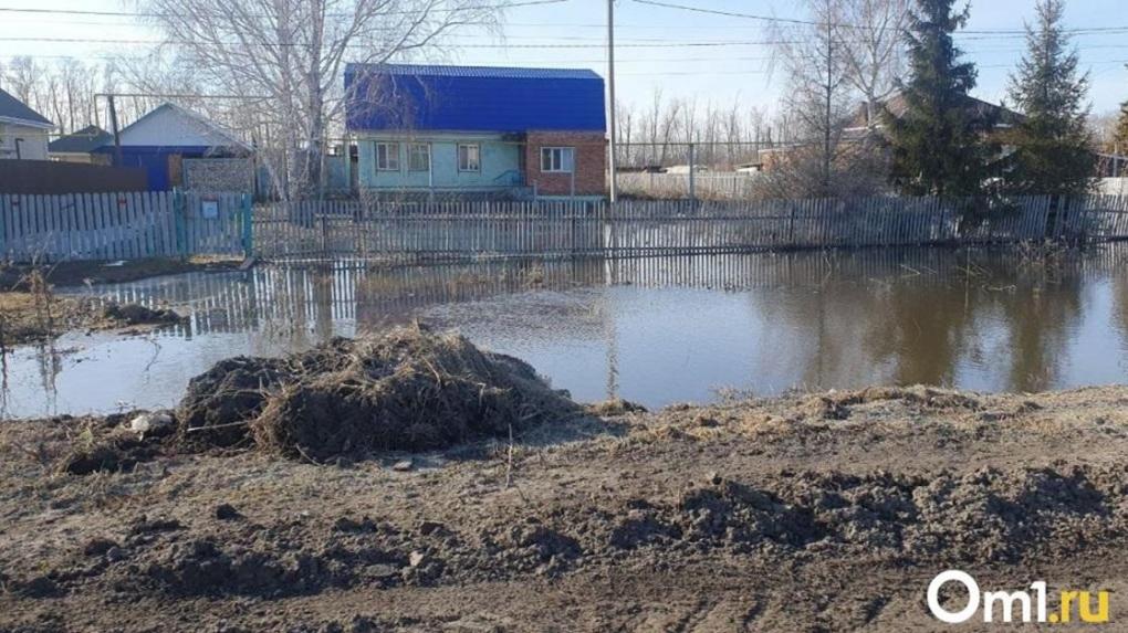Из-за ливней может затопить ещё один район на севере Омской области