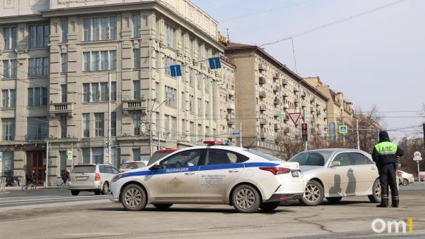 В Омске школьник сбил девочку и сбежал с места аварии
