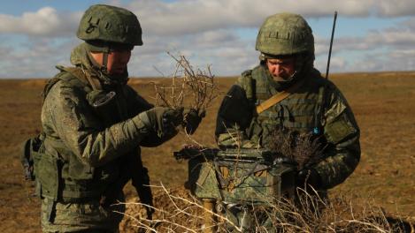 Омичей начали призывать на военные сборы. Что это и стоит ли их бояться?