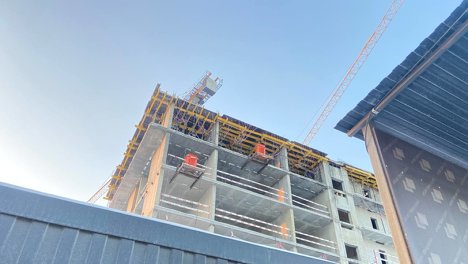 В Новосибирске под надзором прокуратуры достраивают дома ГК «Дискус»