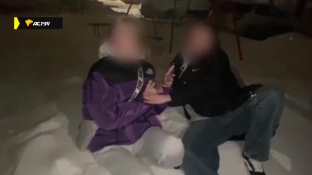 Нападение на сверстницу в Новосибирске: подростки сломали очки и отрезали волосы