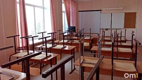 Ученики школы в Азовском районе, где избили ребёнка, вступились за учителя