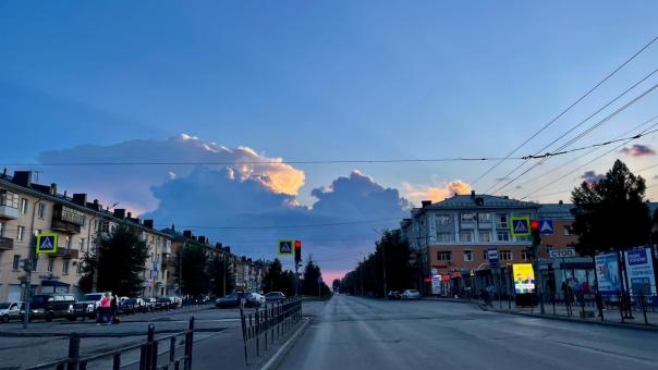 Дожди, жара и сильный ветер. На Омскую область вновь обрушится взбалмошная погода