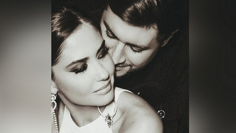 Новосибирский блогер Дава опубликовал фото с экс-женой своего земляка Павла Прилучного