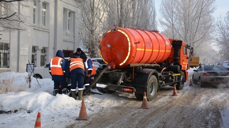 Сервисный центр «Росводоканал Омск» предлагает горожанам услуги на сетях