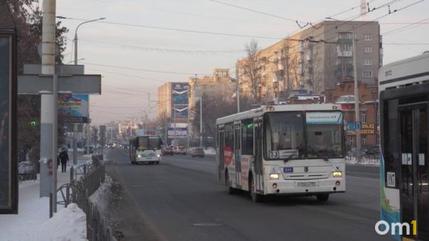 Омские школьники получат льготные проездные