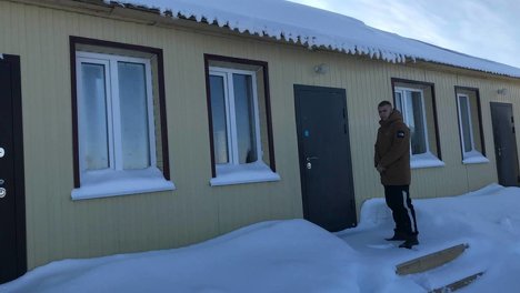 В Новосибирской области детям-сиротам выдали квартиры без электричества, отопления и воды