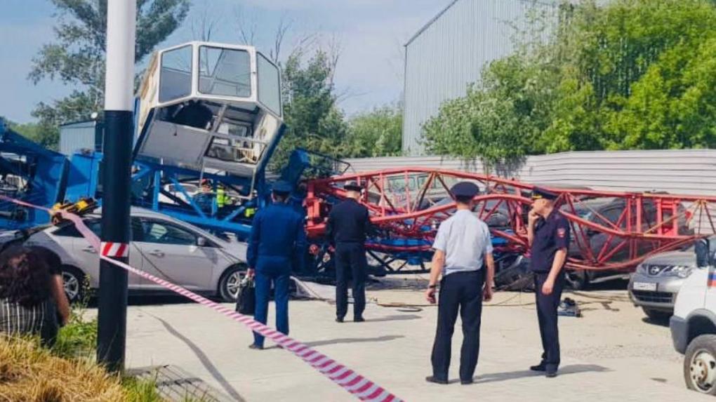 Виновного в гибели женщины при падении башенного крана осудили в Новосибирске