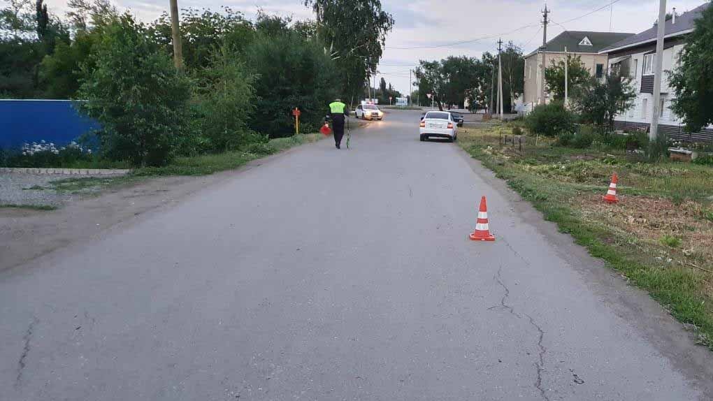 В Омской области ребёнок на машине насмерть сбил пешехода