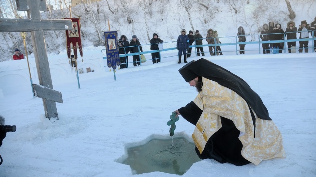В Омске изменился список мест для крещенских купаний: добавили прорубь на Левобережье