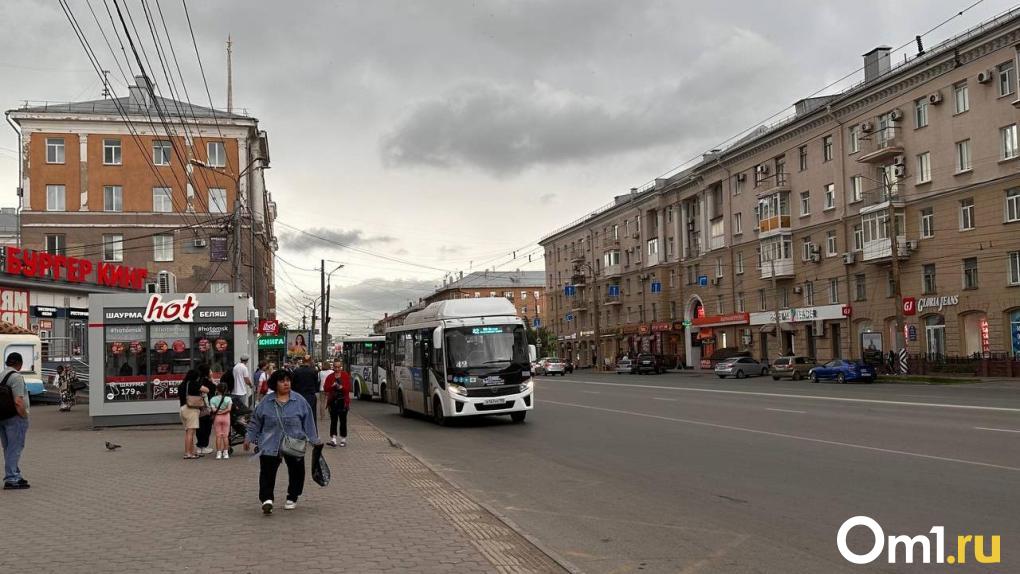 Омичам начали возвращать деньги за проезд в автобусах