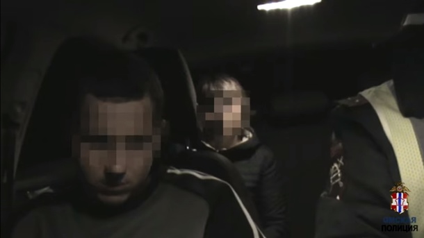 В Омской области пьяный подросток на «шестёрке» рассекал по трассе
