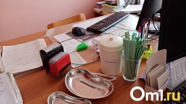 Официальная ротация: в омских медучреждениях продолжают менять главврачей