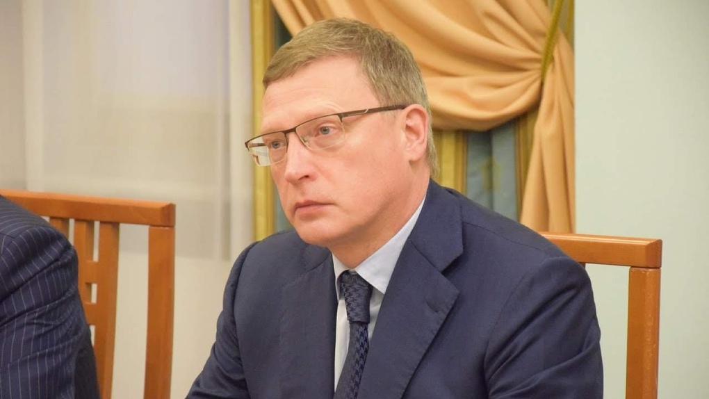 «Самая сложная профессия»: Губернатор Александр Бурков поздравил омичек с Днём матери