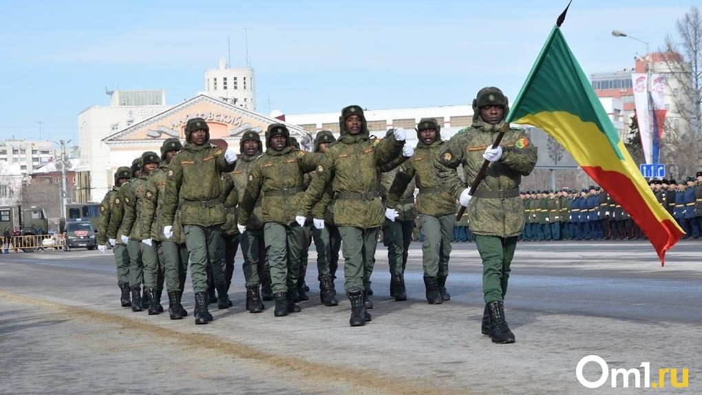 Второй год подряд из-за COVID-19 в Омске отменяют построение войск на 23 Февраля