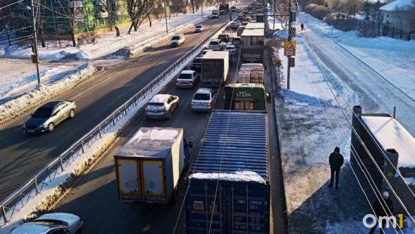 «Горводоканал» и «НТСК» ведут работы: где в Новосибирске перекроют дороги