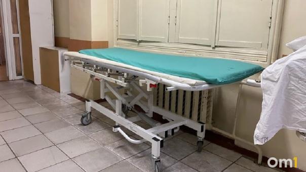 Врачи спасти не смогли. В Омске от обморожения умер мужчина