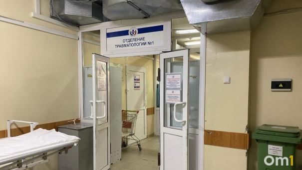 Оттаяли? В Омской области в ДТП попал велосипедист