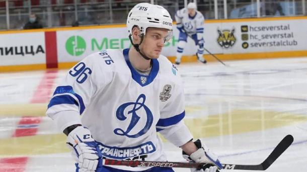 «Авангард» сделал оффершит Дмитрию Рашевскому из «Динамо»