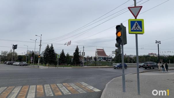 Предприимчивый омич обокрал светофор