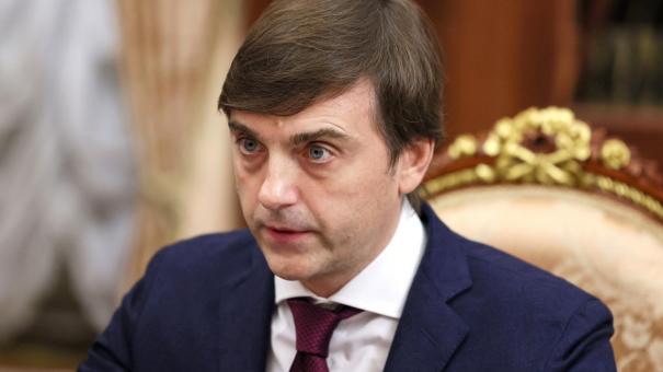Депутат Госдумы Смолин подтвердил, что министр просвещения РФ Кравцов приедет в Омск