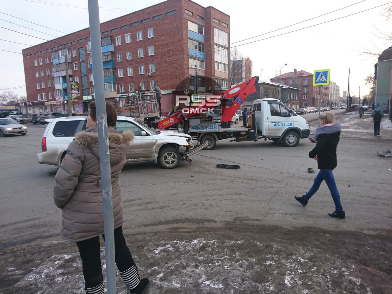 Омск замена. Перекресток Пушкина и Лермонтова Омск. Авария на ул Пушкина в Омске сегодня. Вчера авария в Омске на перекрестке Маяковского и Пушкина Омск. Авария в Омске31.12.2020перекресток ул.Карла Маркса.