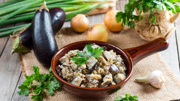 Секрет вкуснейшей закуски из баклажанов раскрыли новосибирцам