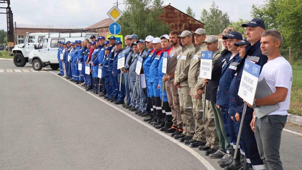 Новосибирские энергетики определили лучших водителей на соревнованиях профмастерства