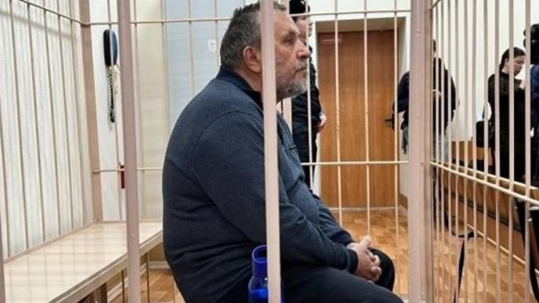 Экс-директору новосибирского театра «Красный факел» Кулябину изменили меру пресечения